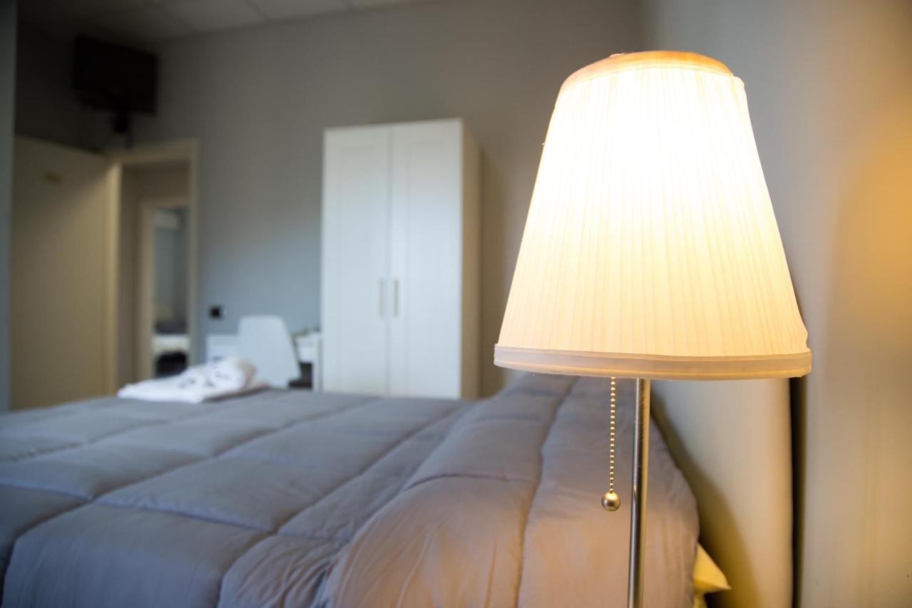 Hotel Lidia Mergo エクステリア 写真